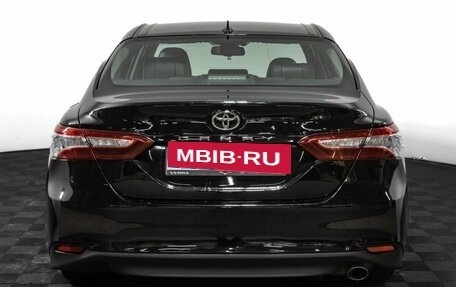 Toyota Camry, 2019 год, 2 950 000 рублей, 6 фотография