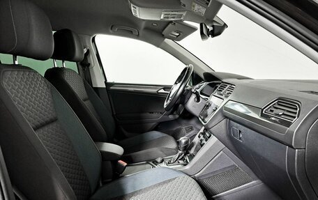 Volkswagen Tiguan II, 2020 год, 3 443 000 рублей, 11 фотография