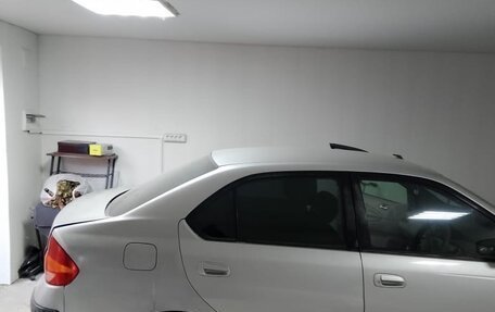 Toyota Prius c I, 2011 год, 150 000 рублей, 3 фотография