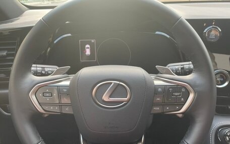 Lexus NX, 2022 год, 5 500 000 рублей, 11 фотография