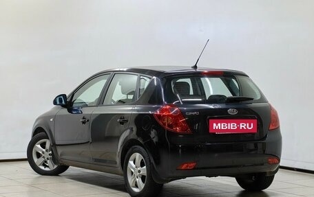 KIA cee'd I рестайлинг, 2009 год, 710 000 рублей, 2 фотография