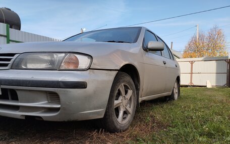 Nissan Pulsar IV, 1998 год, 160 000 рублей, 7 фотография