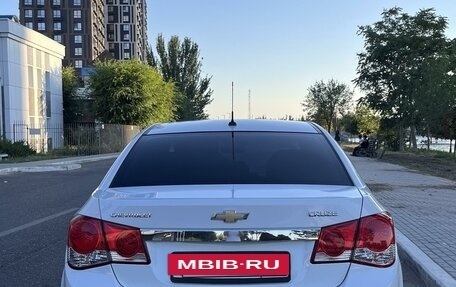 Chevrolet Cruze II, 2014 год, 730 000 рублей, 4 фотография