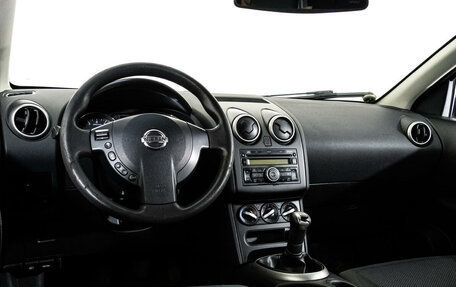 Nissan Qashqai+2 I, 2010 год, 1 099 000 рублей, 11 фотография