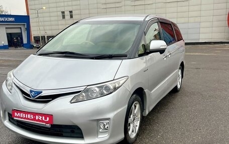 Toyota Estima III рестайлинг -2, 2012 год, 2 350 000 рублей, 5 фотография