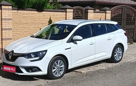 Renault Megane IV, 2018 год, 1 553 000 рублей, 8 фотография