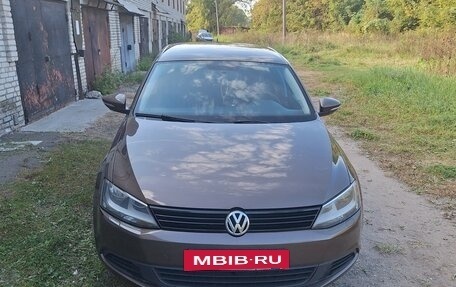 Volkswagen Jetta VI, 2012 год, 1 120 000 рублей, 5 фотография