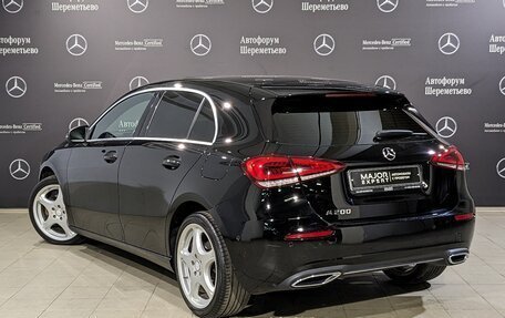 Mercedes-Benz A-Класс, 2018 год, 2 590 000 рублей, 7 фотография