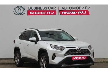 Toyota RAV4, 2019 год, 3 300 000 рублей, 3 фотография