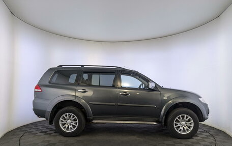 Mitsubishi Pajero Sport II рестайлинг, 2013 год, 2 250 000 рублей, 4 фотография