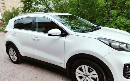 KIA Sportage IV рестайлинг, 2018 год, 2 450 000 рублей, 2 фотография