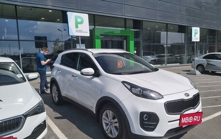 KIA Sportage IV рестайлинг, 2018 год, 2 450 000 рублей, 11 фотография