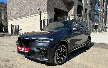 BMW X7, 2021 год, 15 000 000 рублей, 4 фотография