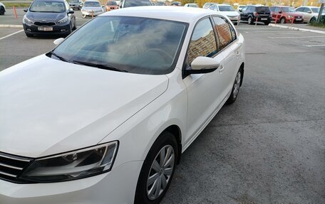 Volkswagen Jetta VI, 2015 год, 1 420 000 рублей, 10 фотография