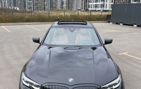 BMW 3 серия, 2019 год, 3 650 000 рублей, 13 фотография