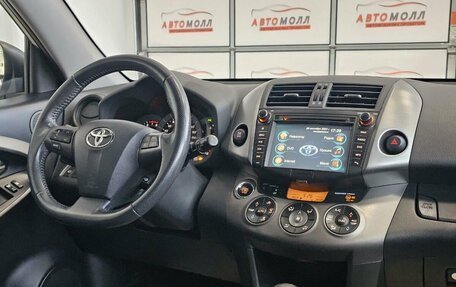 Toyota RAV4, 2011 год, 1 930 000 рублей, 24 фотография