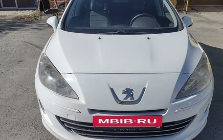 Peugeot 408 I рестайлинг, 2013 год, 600 000 рублей, 4 фотография