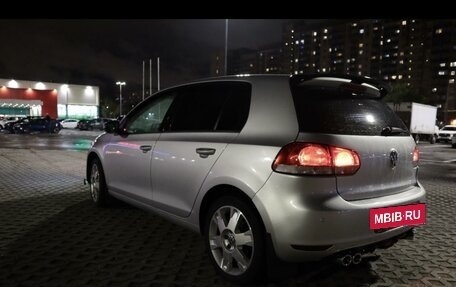 Volkswagen Golf VI, 2009 год, 800 000 рублей, 10 фотография