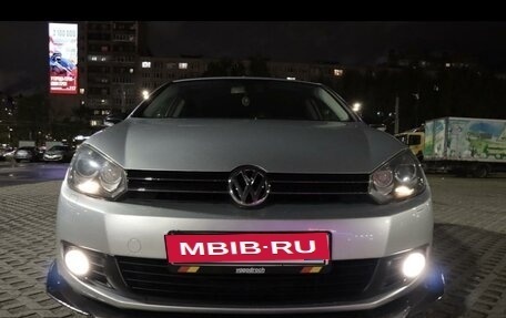 Volkswagen Golf VI, 2009 год, 800 000 рублей, 4 фотография