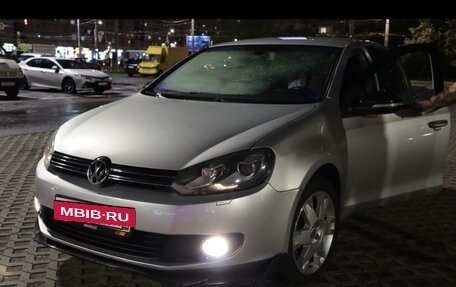 Volkswagen Golf VI, 2009 год, 800 000 рублей, 11 фотография