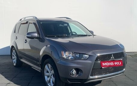 Mitsubishi Outlander III рестайлинг 3, 2010 год, 1 275 000 рублей, 3 фотография