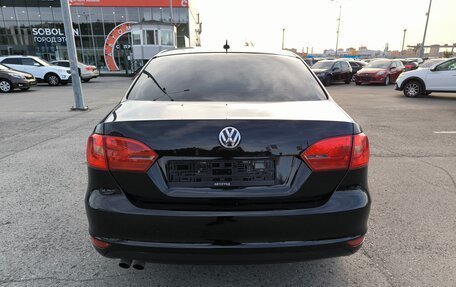 Volkswagen Jetta VI, 2011 год, 874 995 рублей, 6 фотография