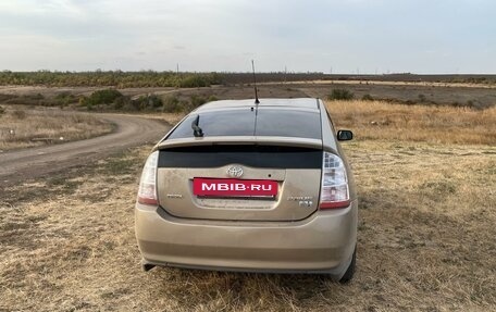 Toyota Prius, 2006 год, 960 000 рублей, 5 фотография