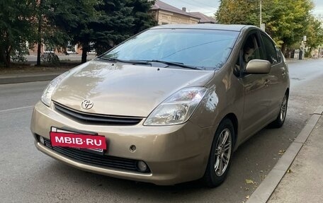 Toyota Prius, 2006 год, 960 000 рублей, 7 фотография