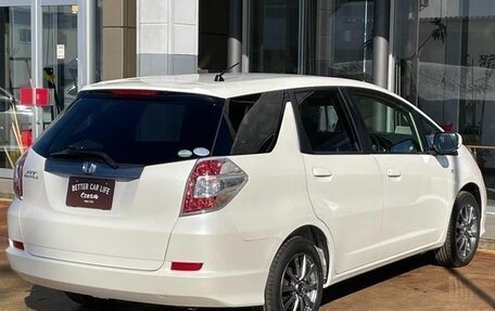 Honda Fit Shuttle I рестайлинг, 2015 год, 780 000 рублей, 2 фотография