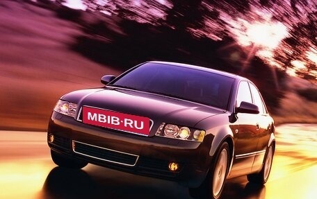 Audi A4, 2001 год, 720 000 рублей, 1 фотография