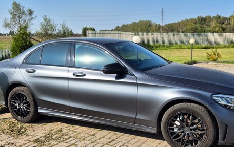 Mercedes-Benz C-Класс, 2018 год, 2 950 000 рублей, 4 фотография