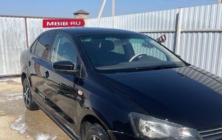 Volkswagen Polo VI (EU Market), 2013 год, 875 000 рублей, 3 фотография