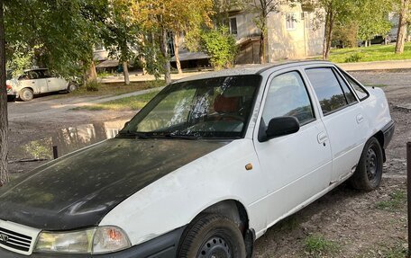 Daewoo Nexia I рестайлинг, 1996 год, 120 000 рублей, 4 фотография