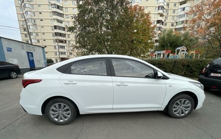 Hyundai Solaris II рестайлинг, 2019 год, 1 429 000 рублей, 12 фотография