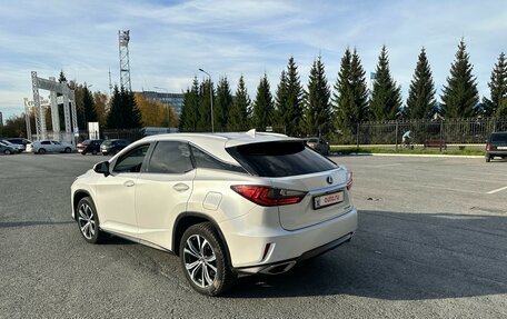 Lexus RX IV рестайлинг, 2017 год, 4 500 000 рублей, 4 фотография