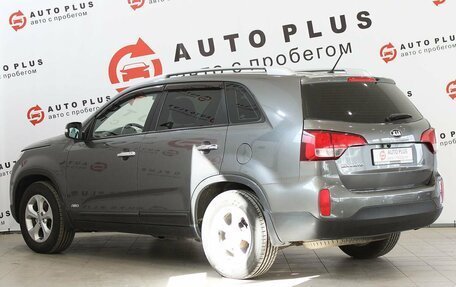 KIA Sorento II рестайлинг, 2013 год, 1 999 000 рублей, 4 фотография