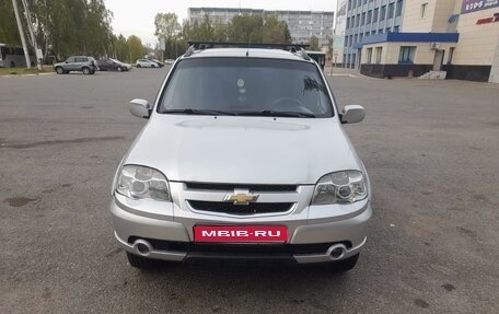 Chevrolet Niva I рестайлинг, 2010 год, 485 000 рублей, 1 фотография