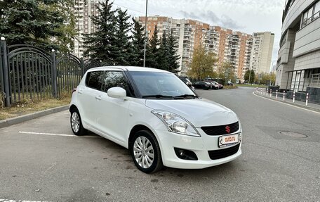 Suzuki Swift IV, 2011 год, 886 000 рублей, 2 фотография