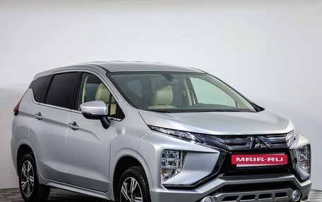 Mitsubishi Xpander, 2021 год, 2 649 000 рублей, 3 фотография