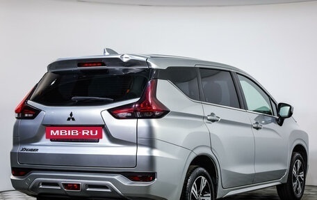 Mitsubishi Xpander, 2021 год, 2 649 000 рублей, 5 фотография