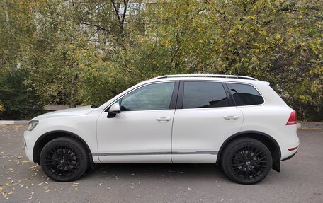 Volkswagen Touareg III, 2011 год, 2 400 000 рублей, 5 фотография