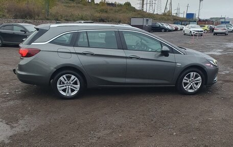 Opel Astra K, 2019 год, 1 700 000 рублей, 4 фотография