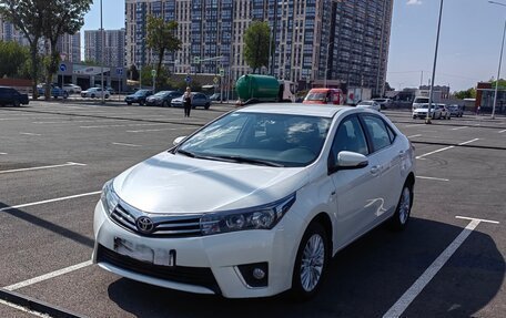 Toyota Corolla, 2013 год, 1 500 000 рублей, 5 фотография