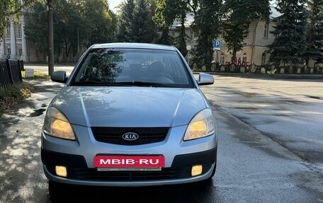 KIA Rio II, 2007 год, 495 000 рублей, 1 фотография