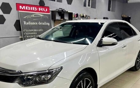 Toyota Camry, 2017 год, 2 650 000 рублей, 4 фотография