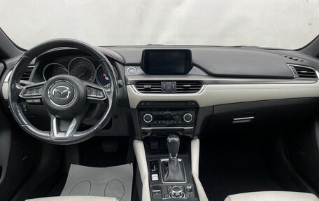 Mazda 6, 2017 год, 2 275 000 рублей, 12 фотография