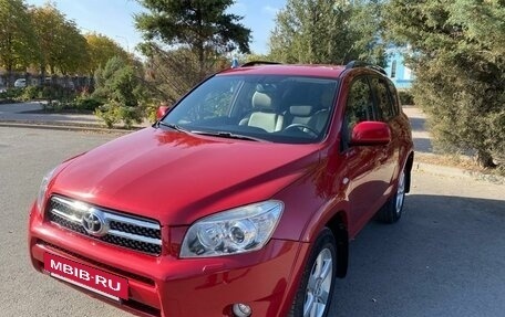 Toyota RAV4, 2007 год, 1 640 000 рублей, 2 фотография