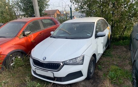 Skoda Rapid II, 2021 год, 1 530 000 рублей, 2 фотография