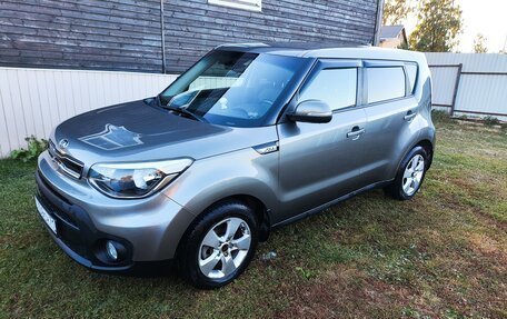 KIA Soul II рестайлинг, 2017 год, 1 380 000 рублей, 2 фотография