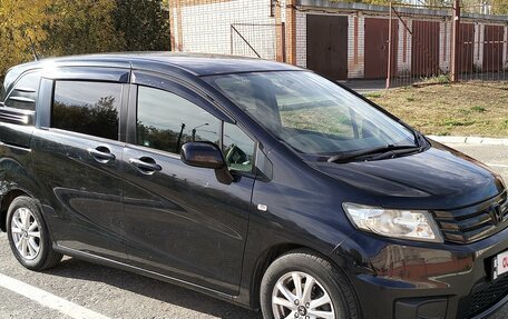 Honda Freed I, 2010 год, 1 150 000 рублей, 7 фотография